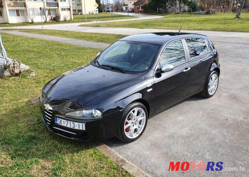 2008' Alfa Romeo 147 1,9 Jtd 120 photo #1