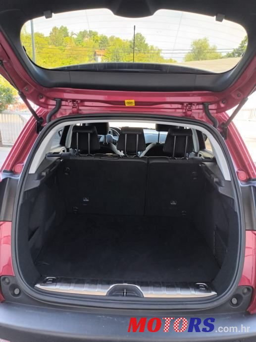 2018' Peugeot 2008 1,2 photo #5