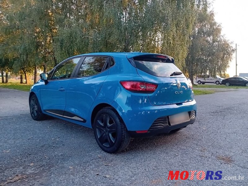 2015' Renault Clio Dci 90 Edc photo #4