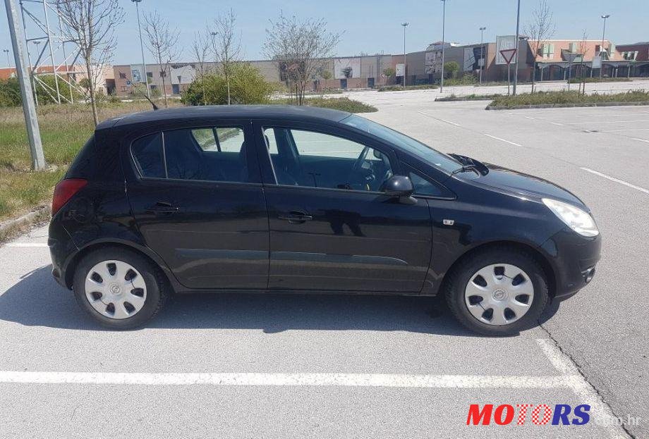 2008' Opel Corsa 1,3 Cdti photo #1