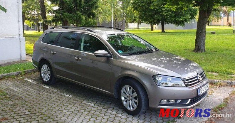 2012' Volkswagen Passat Variant photo #5