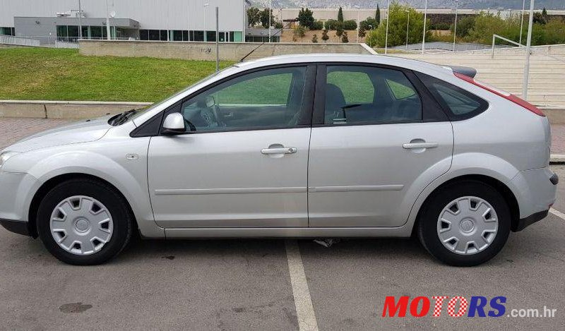 2008' Ford Focus 1,6 photo #2