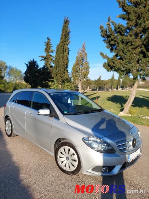 2014' Mercedes-Benz B-Klasa 200 Cdi photo #4