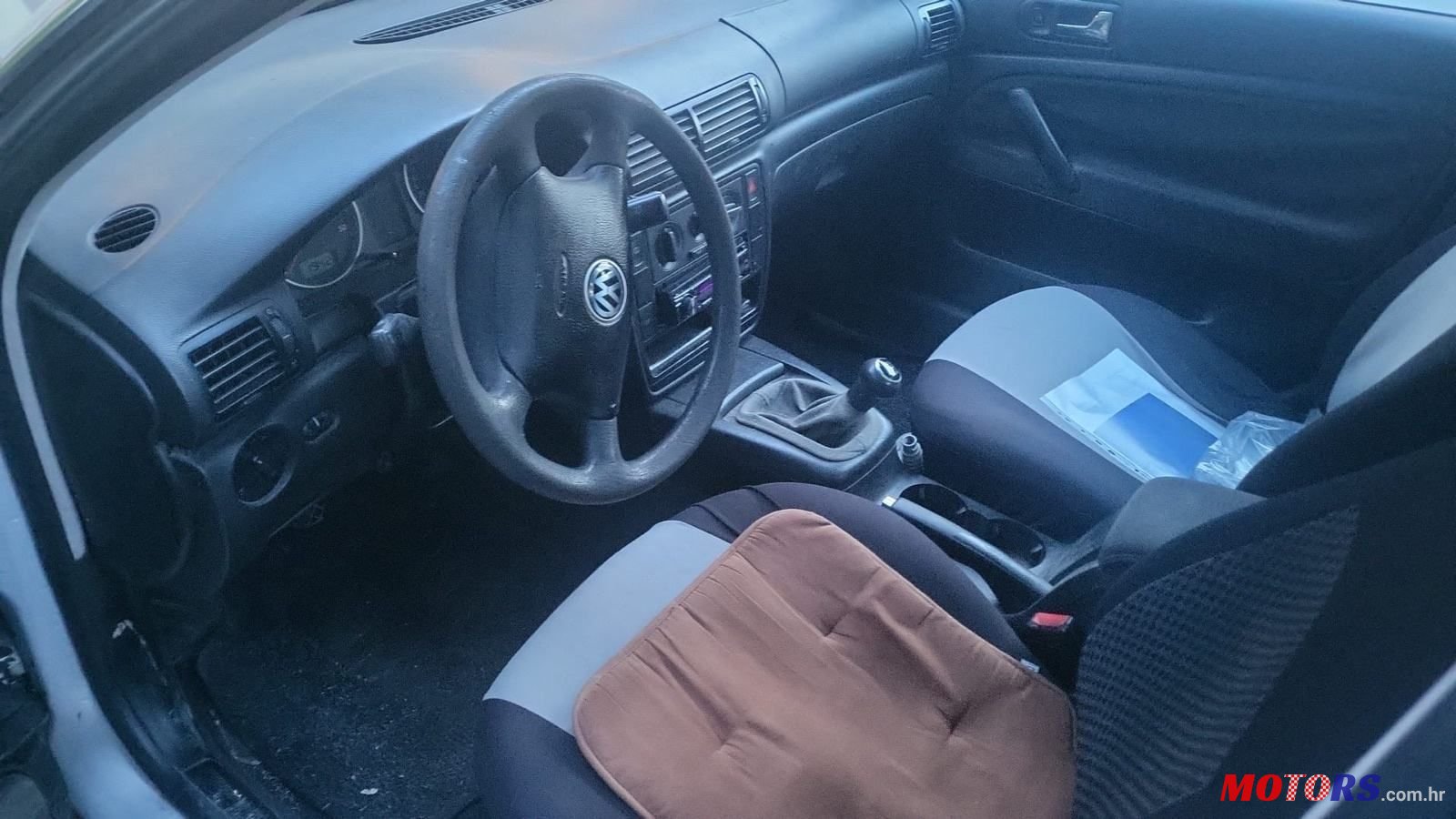 2001' Volkswagen Passat 1,9 Tdi photo #3