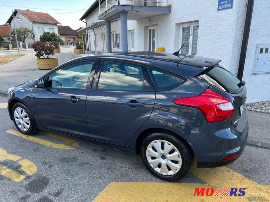 2013' Ford Focus 1,6 photo #2