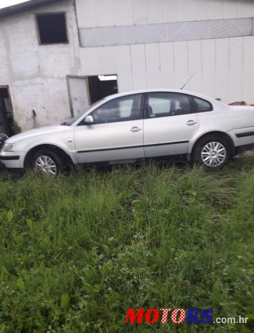 2000' Volkswagen Passat 1,9 Tdi photo #1