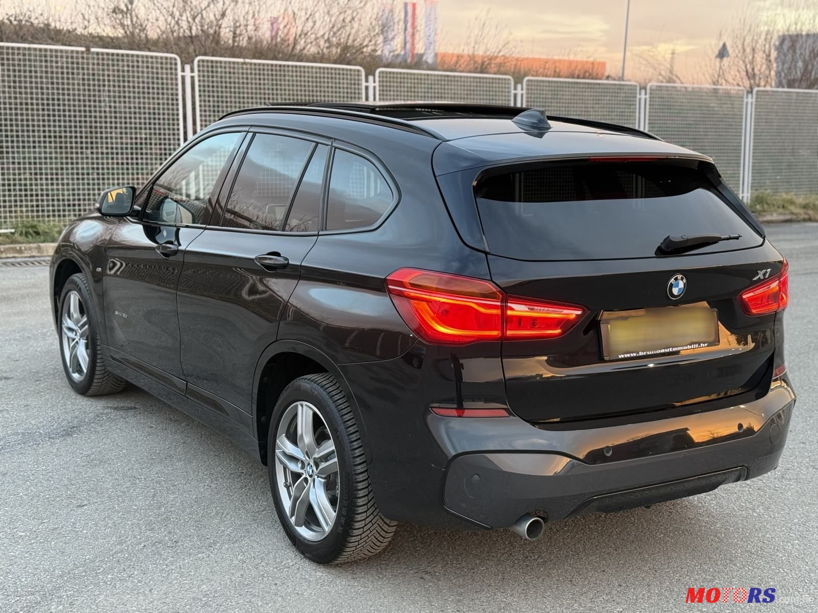 2017' BMW X1 Sdrive18D photo #4