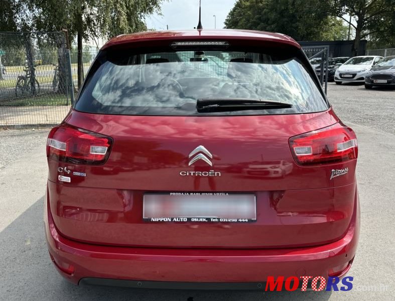 2015' Citroen C4 Picasso photo #5