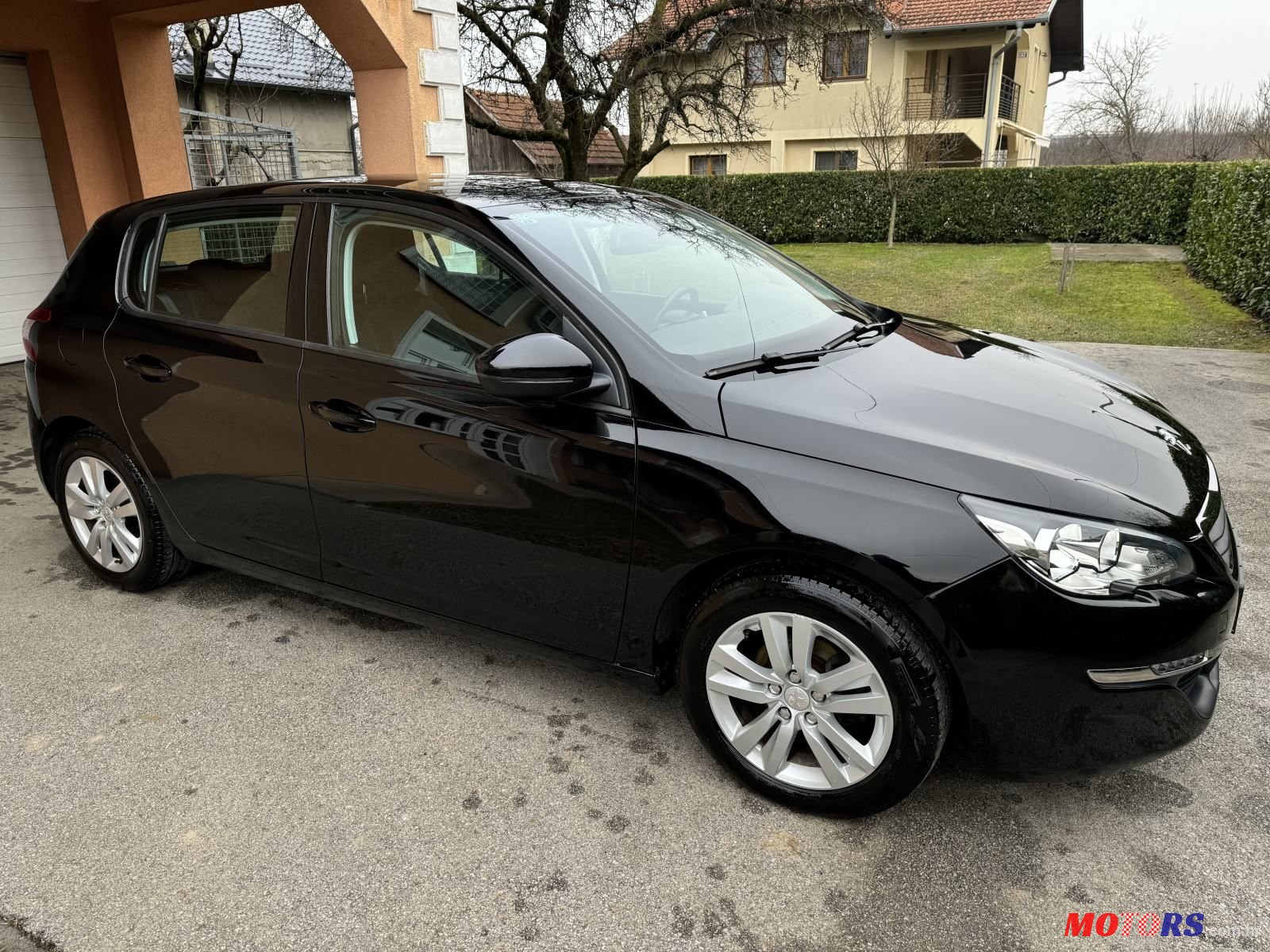 2015' Peugeot 308 1,2 photo #1
