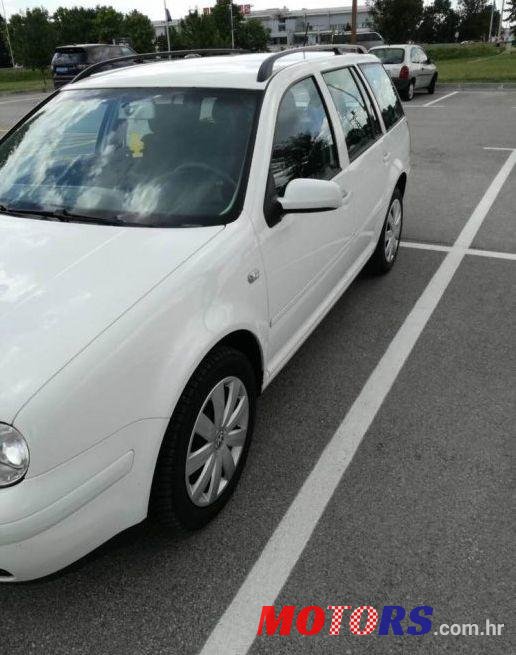 2005' Volkswagen Golf IV 1.9 Tdi photo #1