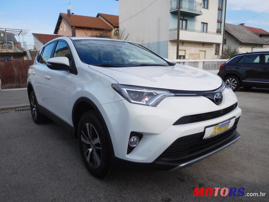 2017' Toyota RAV4 2,0 photo #1
