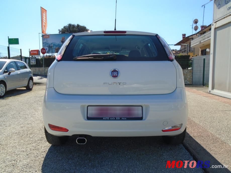 2014' Fiat Punto 1,3 Multijet 16V photo #4