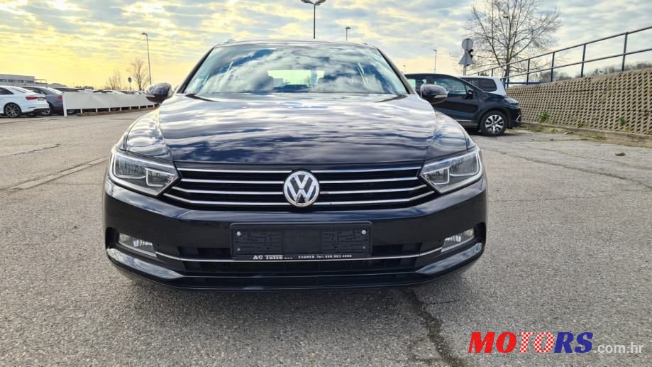 2015' Volkswagen Passat 2,0 Tdi Bmt photo #1