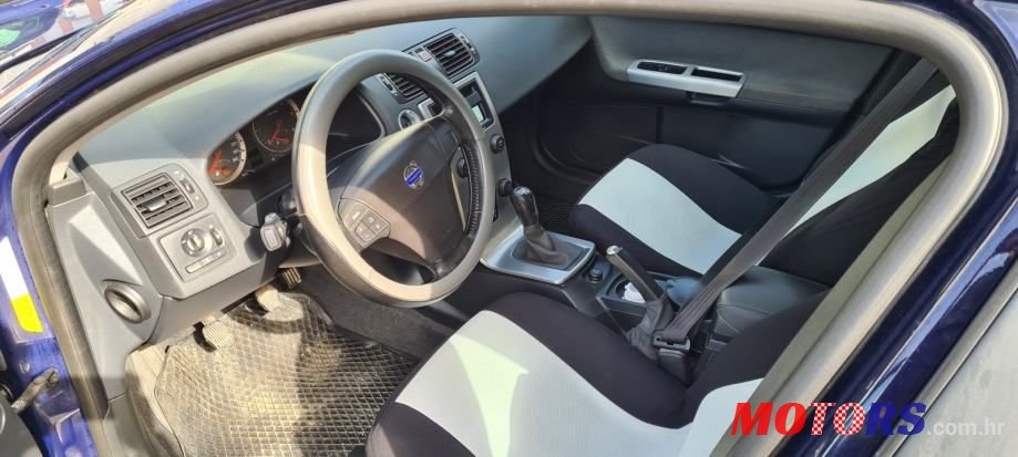 2007' Volvo V50 2,0 D photo #5