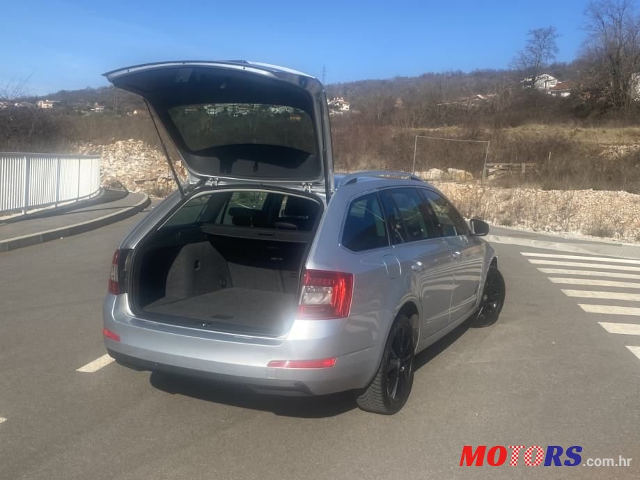 2015' Skoda Octavia Combi photo #6