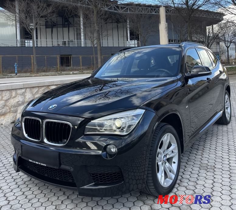 2013' BMW X1 Xdrive18D photo #2