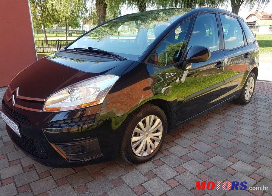2010' Citroen C4 Picasso 1,6 Vti photo #1