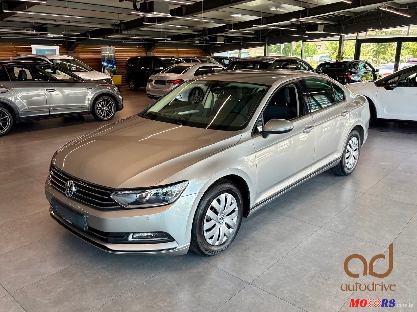 2015' Volkswagen Passat 1,6 Tdi photo #1