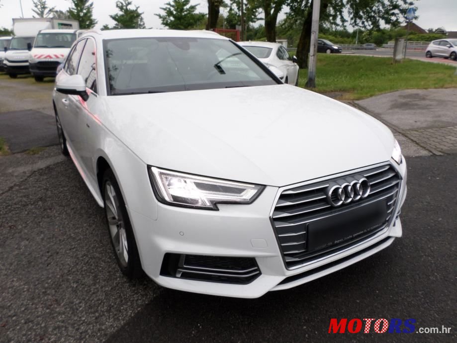 2018' Audi A4 Avant photo #4