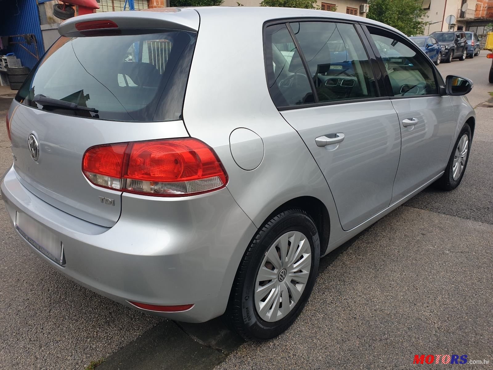 2011' Volkswagen Golf VI 1,6 Tdi photo #4