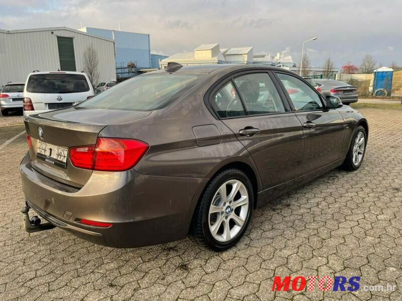 2015' BMW Serija 3 316D photo #3