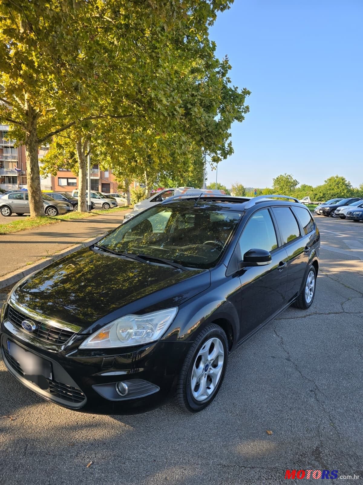 2011' Ford Focus Karavan photo #1
