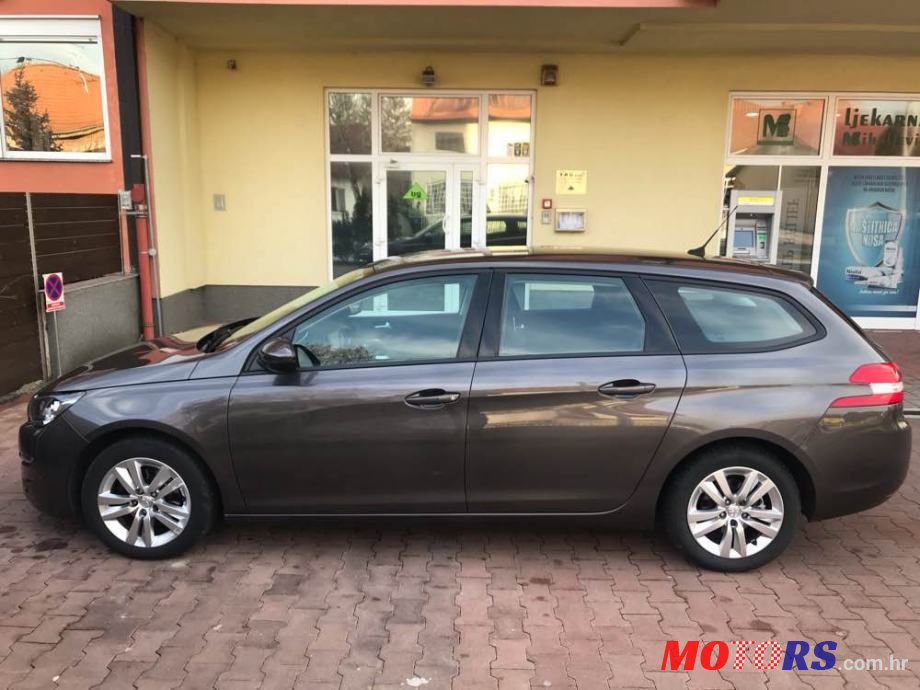2016' Peugeot 308 Sw photo #3