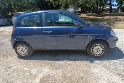 2004' Lancia Y