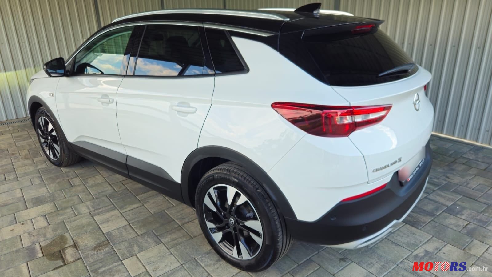 2019' Opel Grandland 1,2 Turbo photo #4