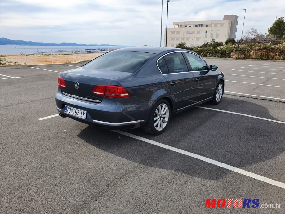 2012' Volkswagen Passat 2,0 Tdi Bmt photo #2