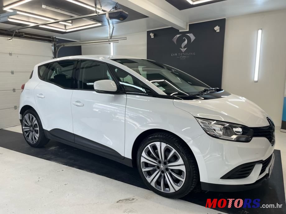 2020' Renault Scenic Dci photo #1