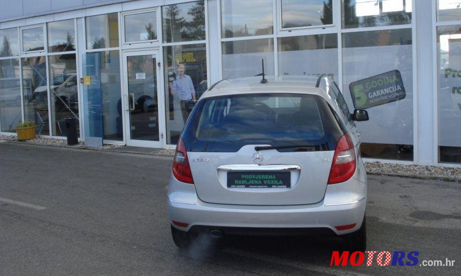 2009' Mercedes-Benz A-Klasa photo #1