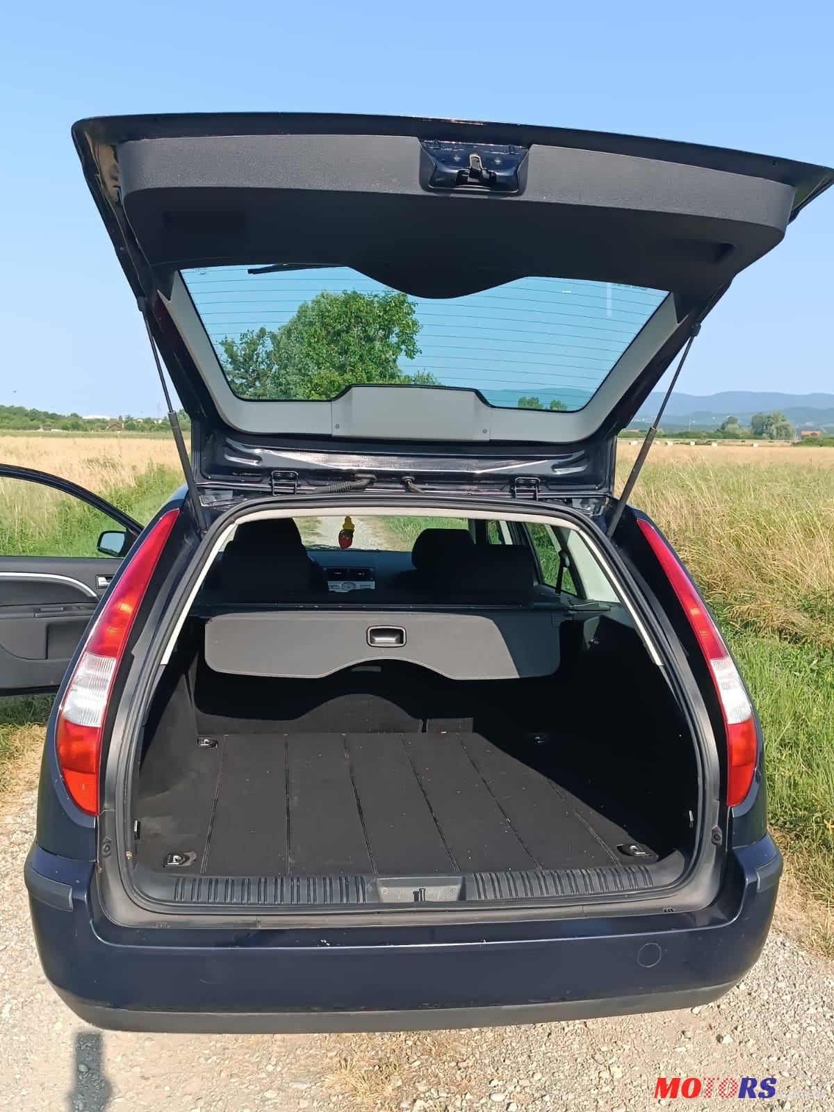 2004' Ford Mondeo Karavan photo #5