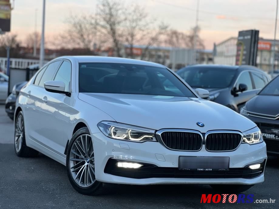 2017' BMW Serija 5 530D photo #1