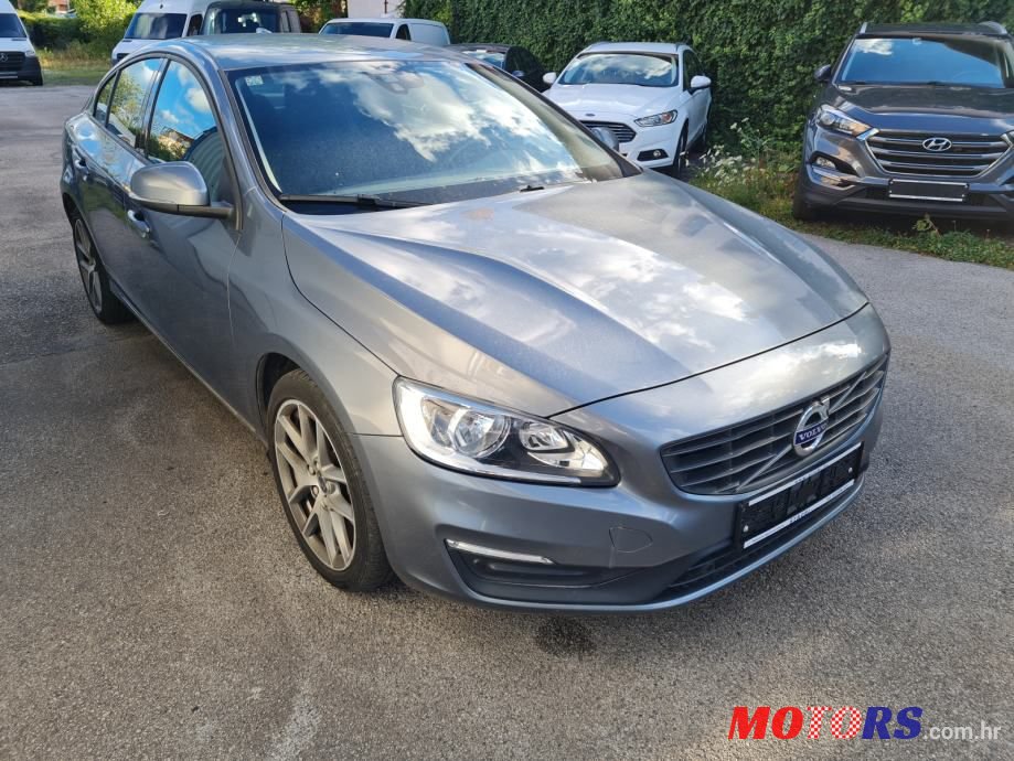 2017' Volvo S60 D2 photo #4