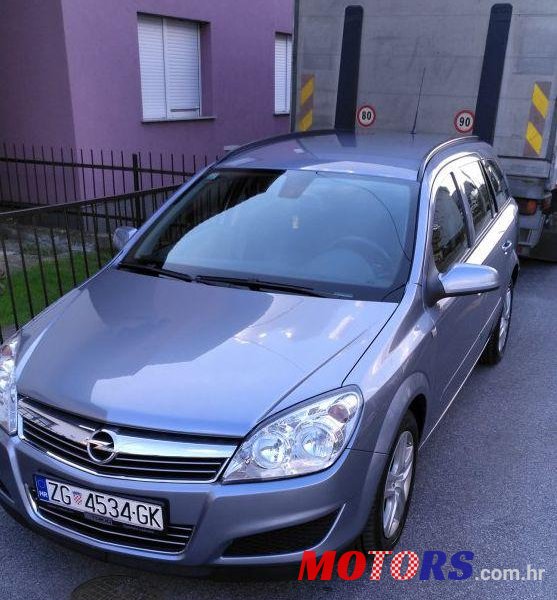 2009' Opel Astra Karavan photo #1