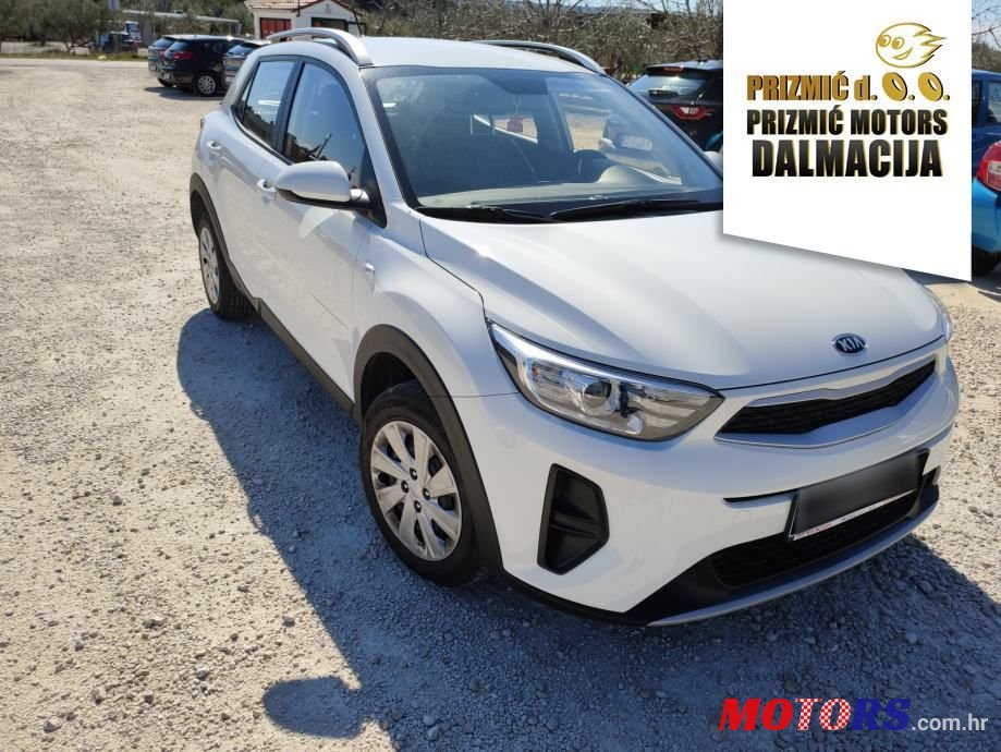 2022' Kia Stonic 1.2 photo #1