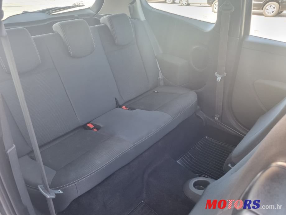 2011' Renault Clio 1,2 16V photo #5