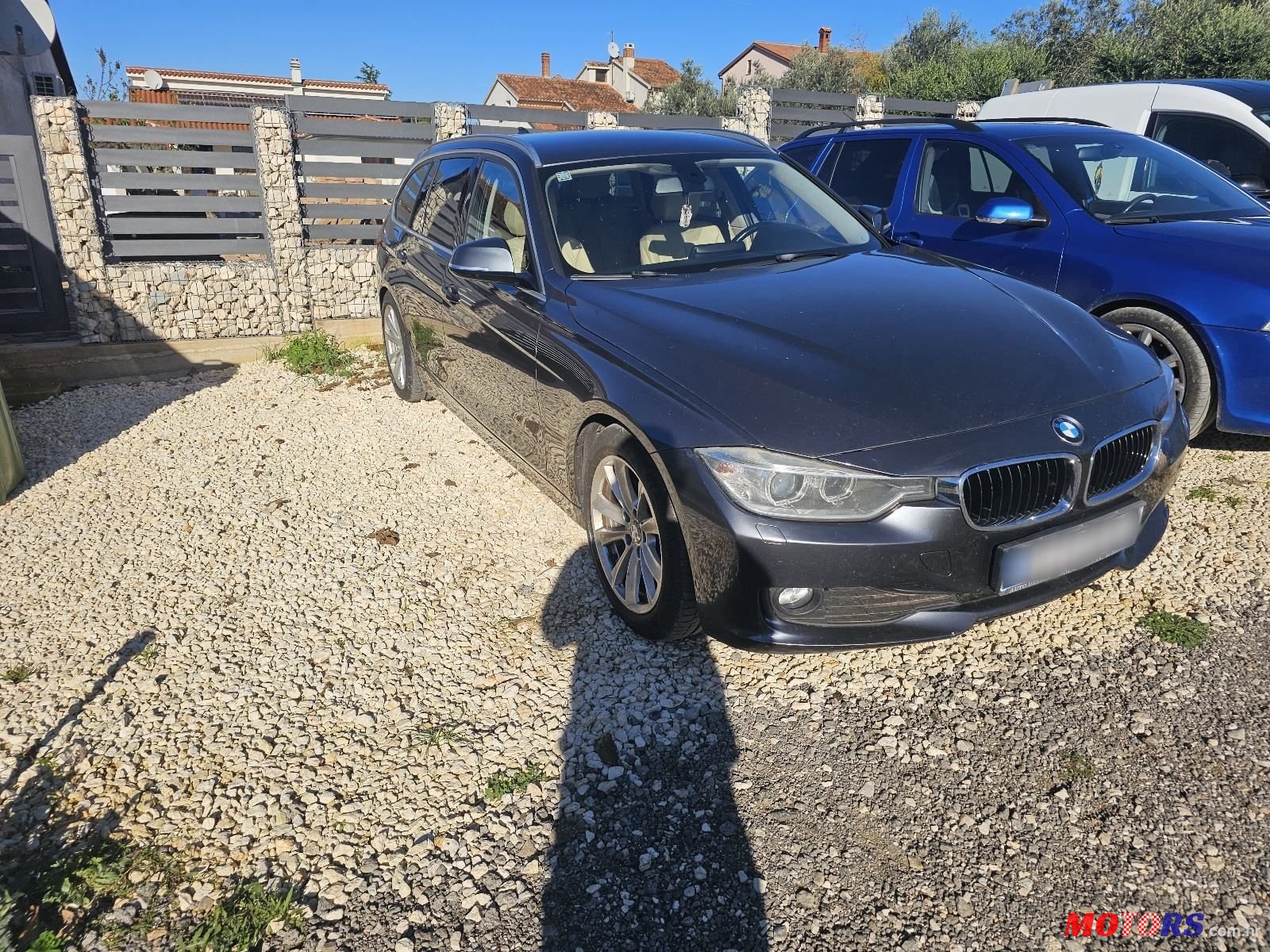 2013' BMW Serija 3 318D photo #2