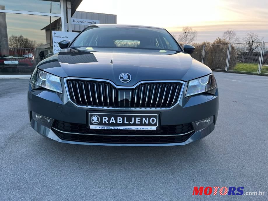 2017' Skoda Superb 2,0 Tdi photo #2