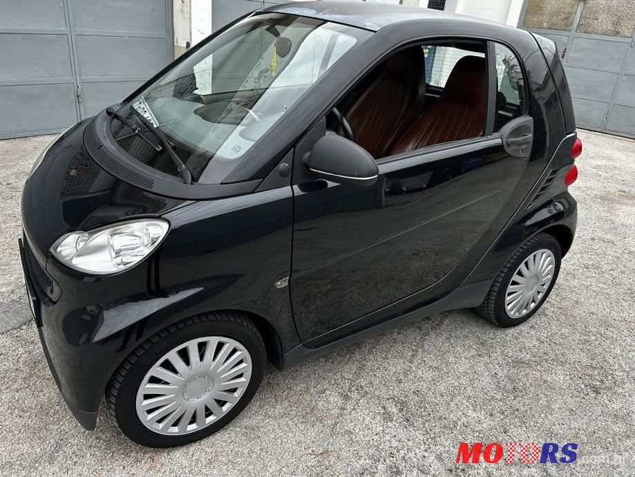 2009' Smart Fortwo Pure Softip photo #2