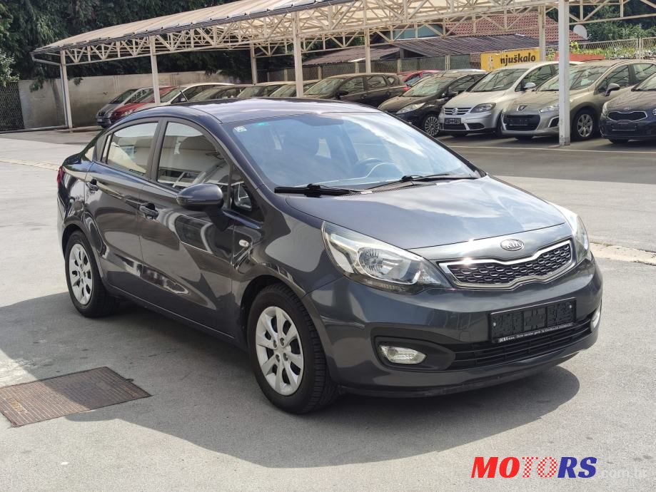 2012' Kia Rio photo #1