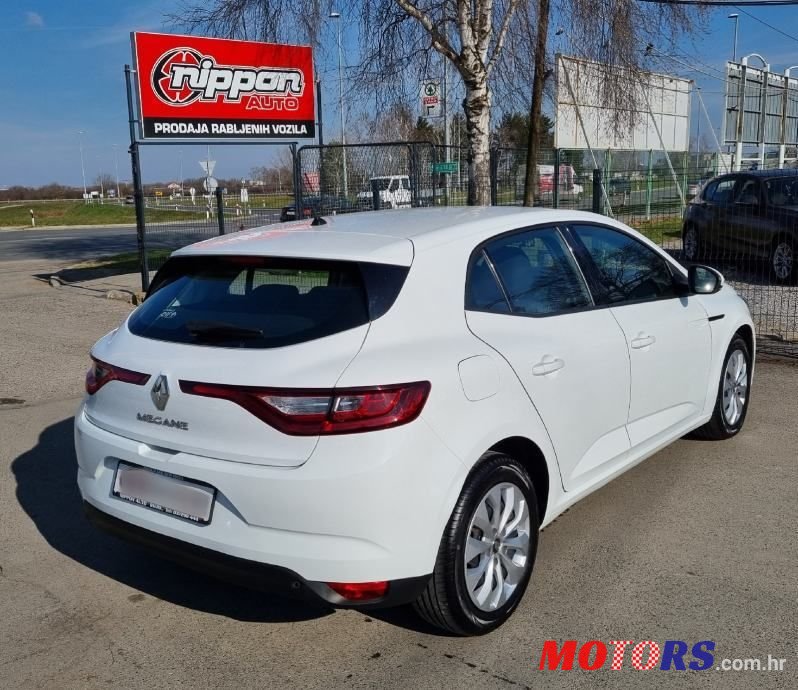 2019' Renault Megane Dci photo #6