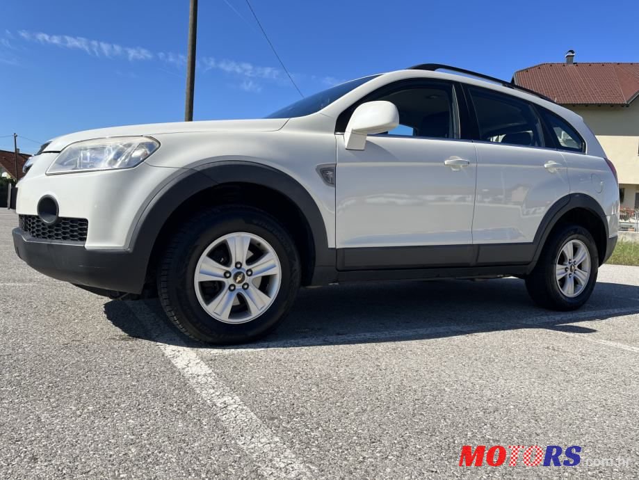 2010' Chevrolet Captiva 2,0 D Lt photo #1