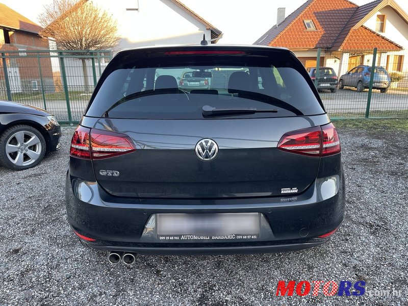 2013' Volkswagen Golf VII 2,0 Tdi Bmt photo #6