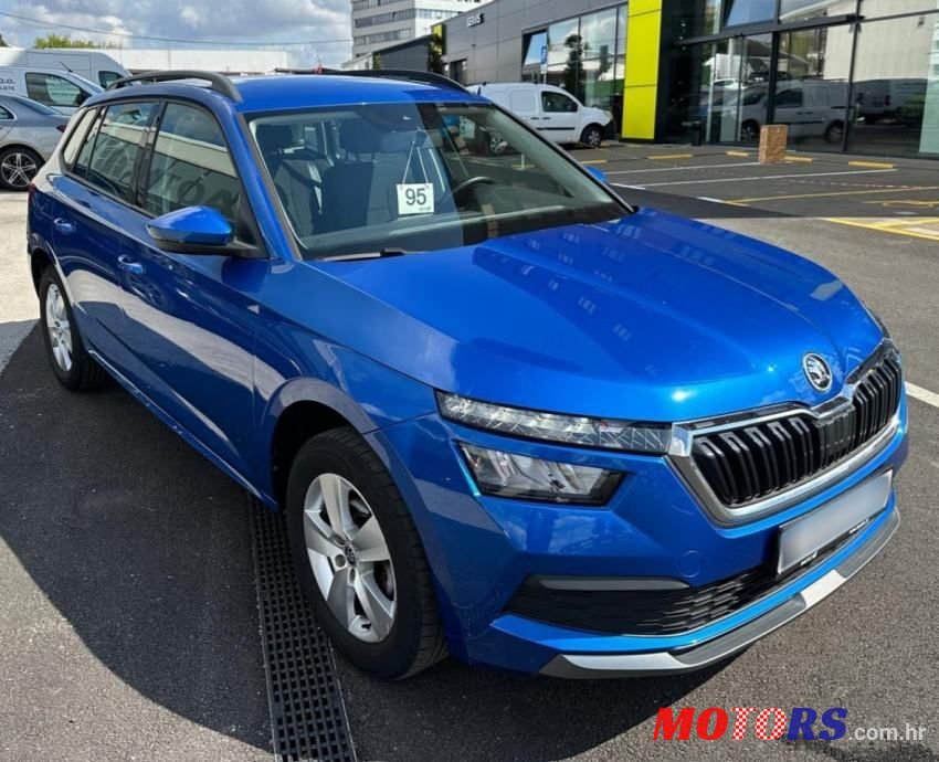 2020' Skoda Kamiq 1,0 Tsi Ambition photo #5