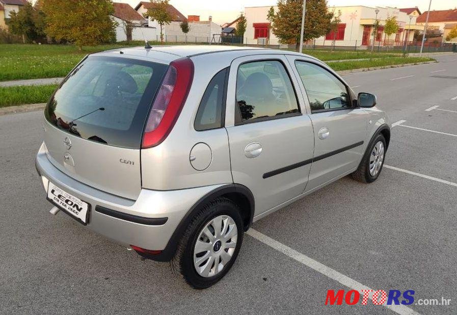 2005' Opel Corsa 1,3 Cdti photo #4