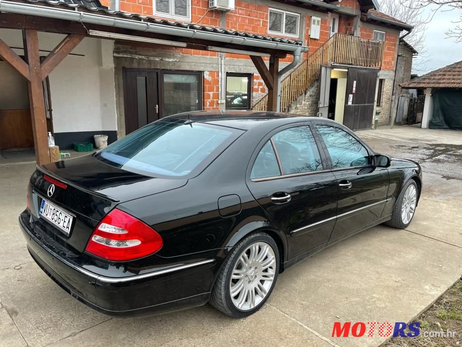 2002' Mercedes-Benz E-Klasa 270 Cdi photo #1