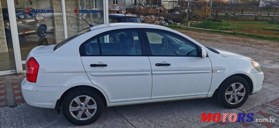 2008' Hyundai Accent 1,4 Gl photo #4