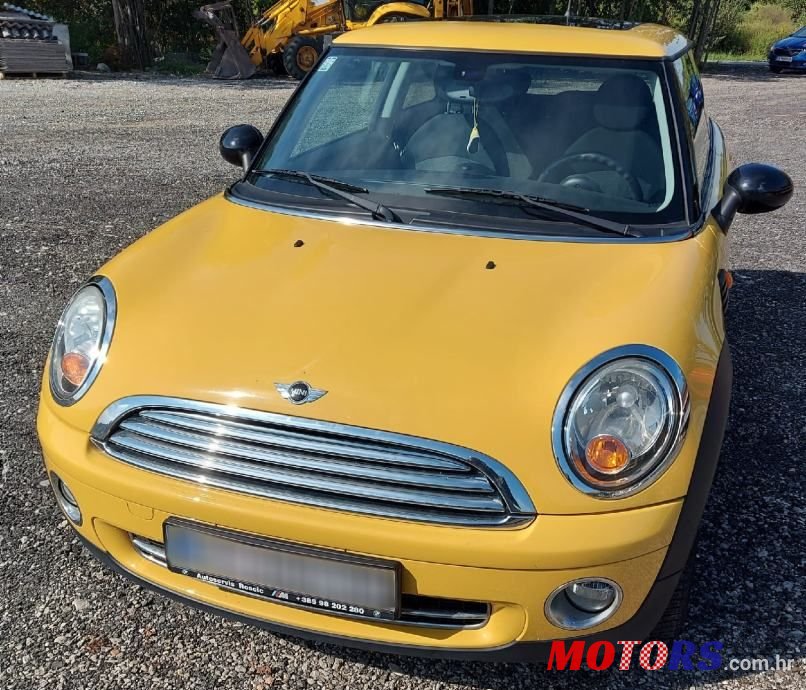 2008' MINI One 1.4 photo #5